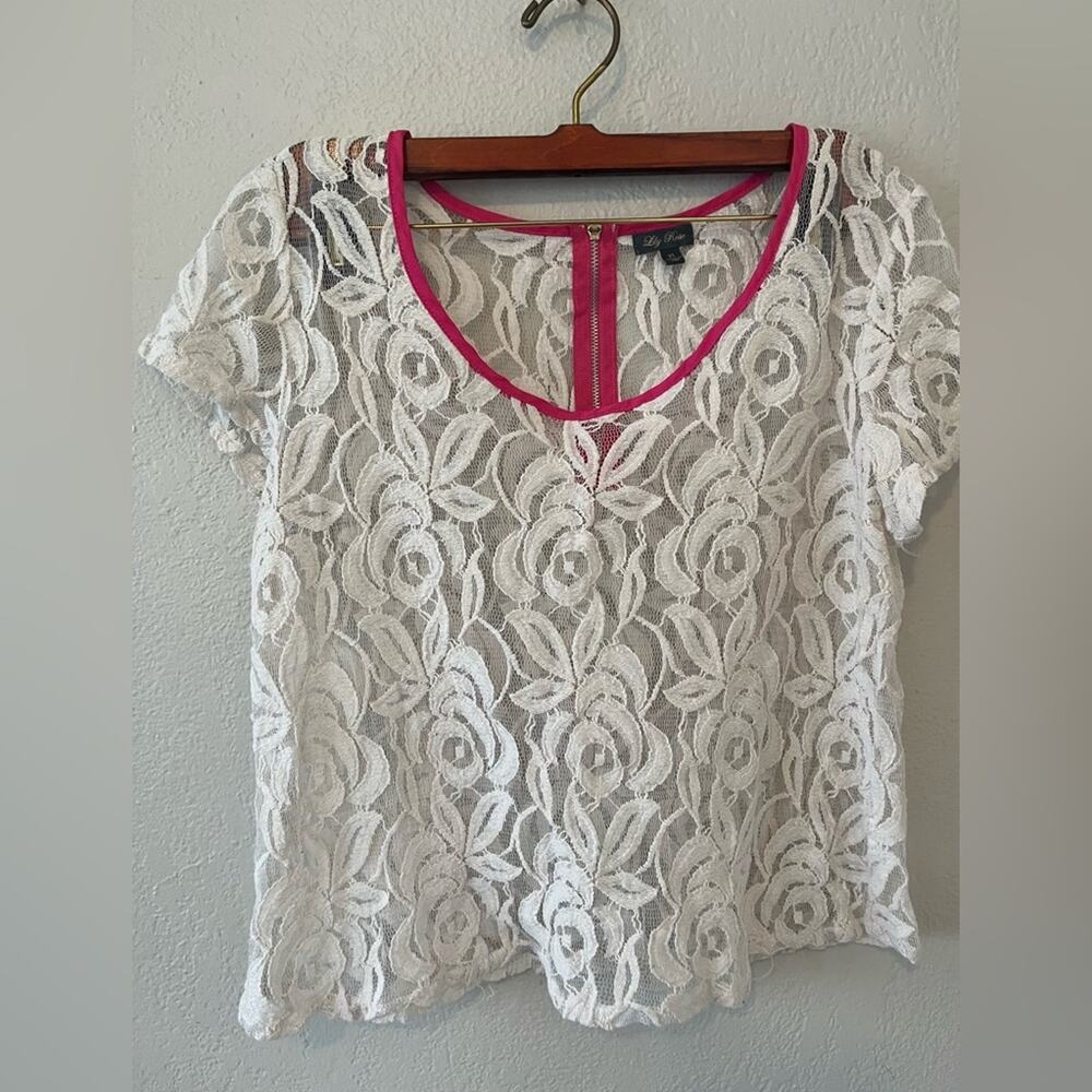 Women's Lily Rose See Through Lace Shirt but fits more like a large - Size XL